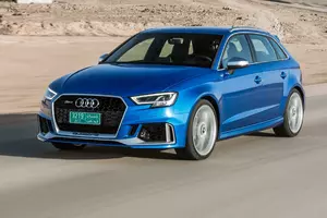 audi audi-rs-3-2017-sportback-8va-facelift-2017.jpg