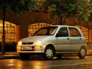 daihatsu daihatsu-cuore-4-l501-1995.jpg