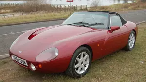 tvr tvr-griffith-1991-griffith-1990.jpg